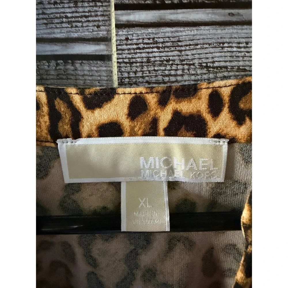 Michael Michael Kors Women's Long-Sleeved Top Sz XL V-Neck Zipper Animal Print